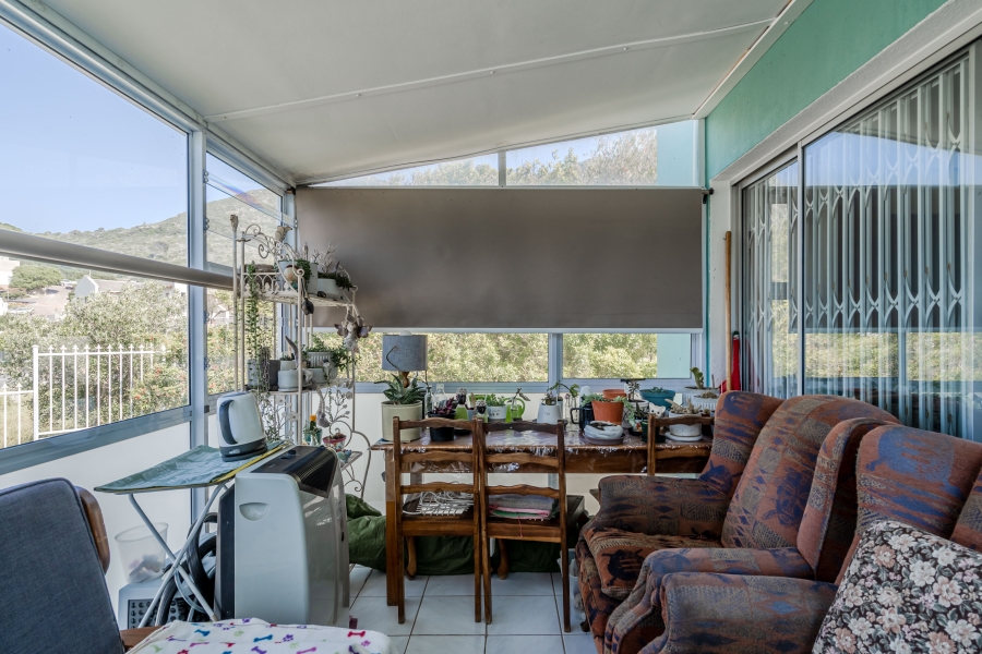4 Bedroom Property for Sale in Northshore Western Cape